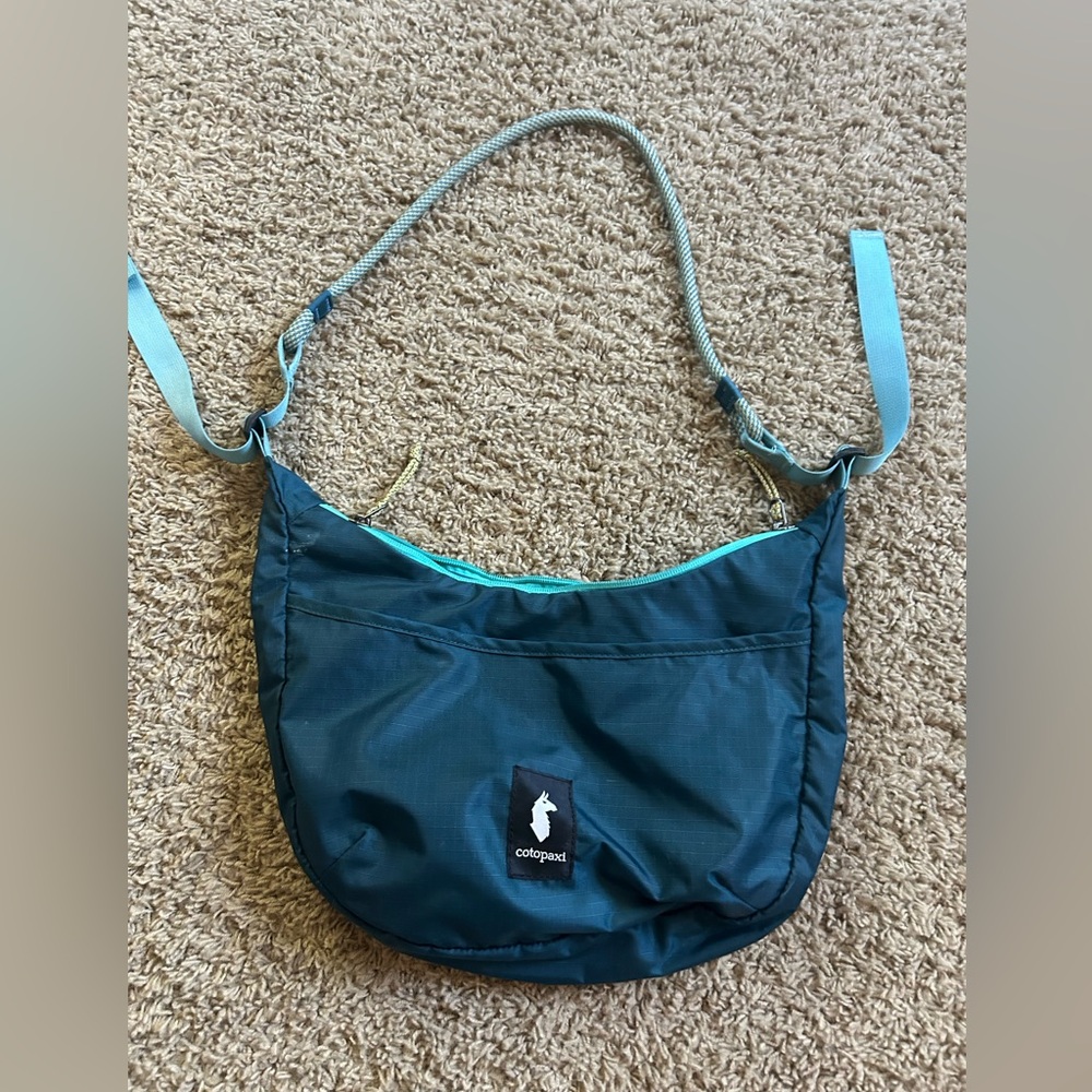 Cotopaxi shoulder bag